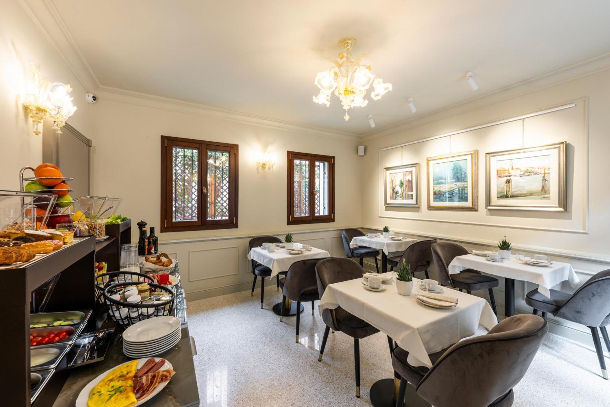 Hotel Doni 4*