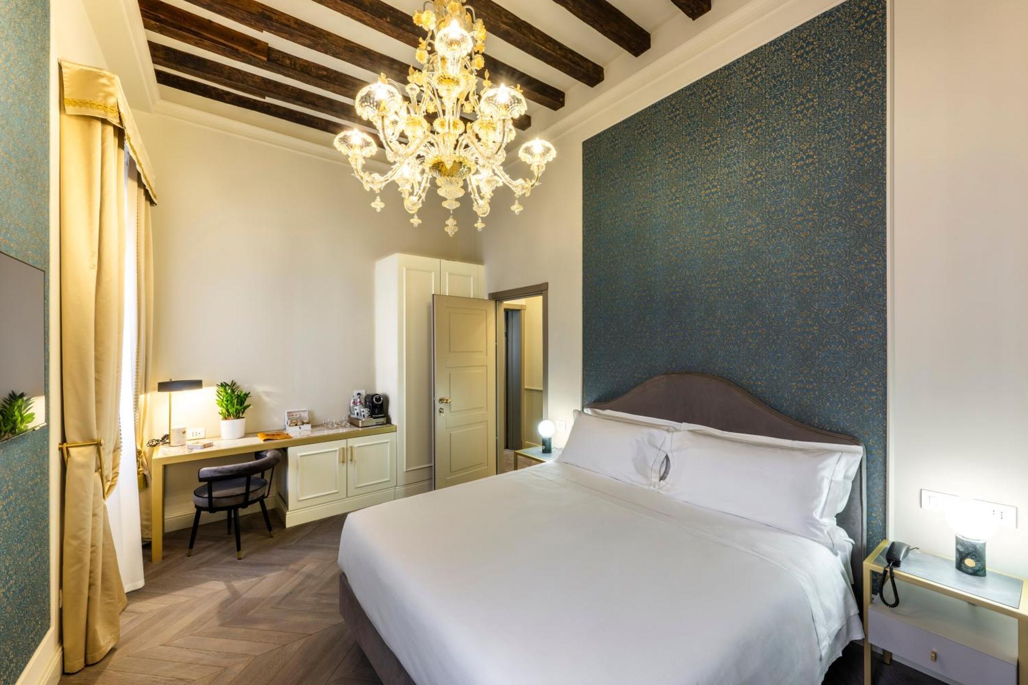 Doni Hotel 4*