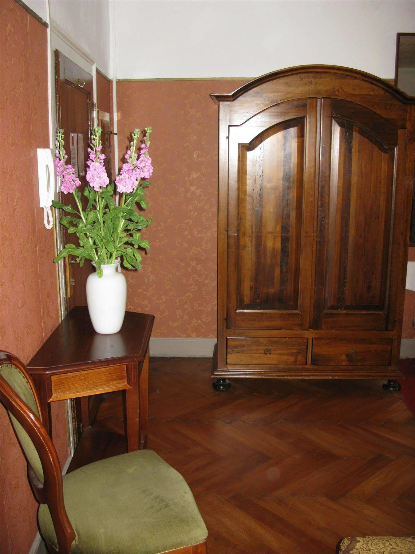 Doni Hotel